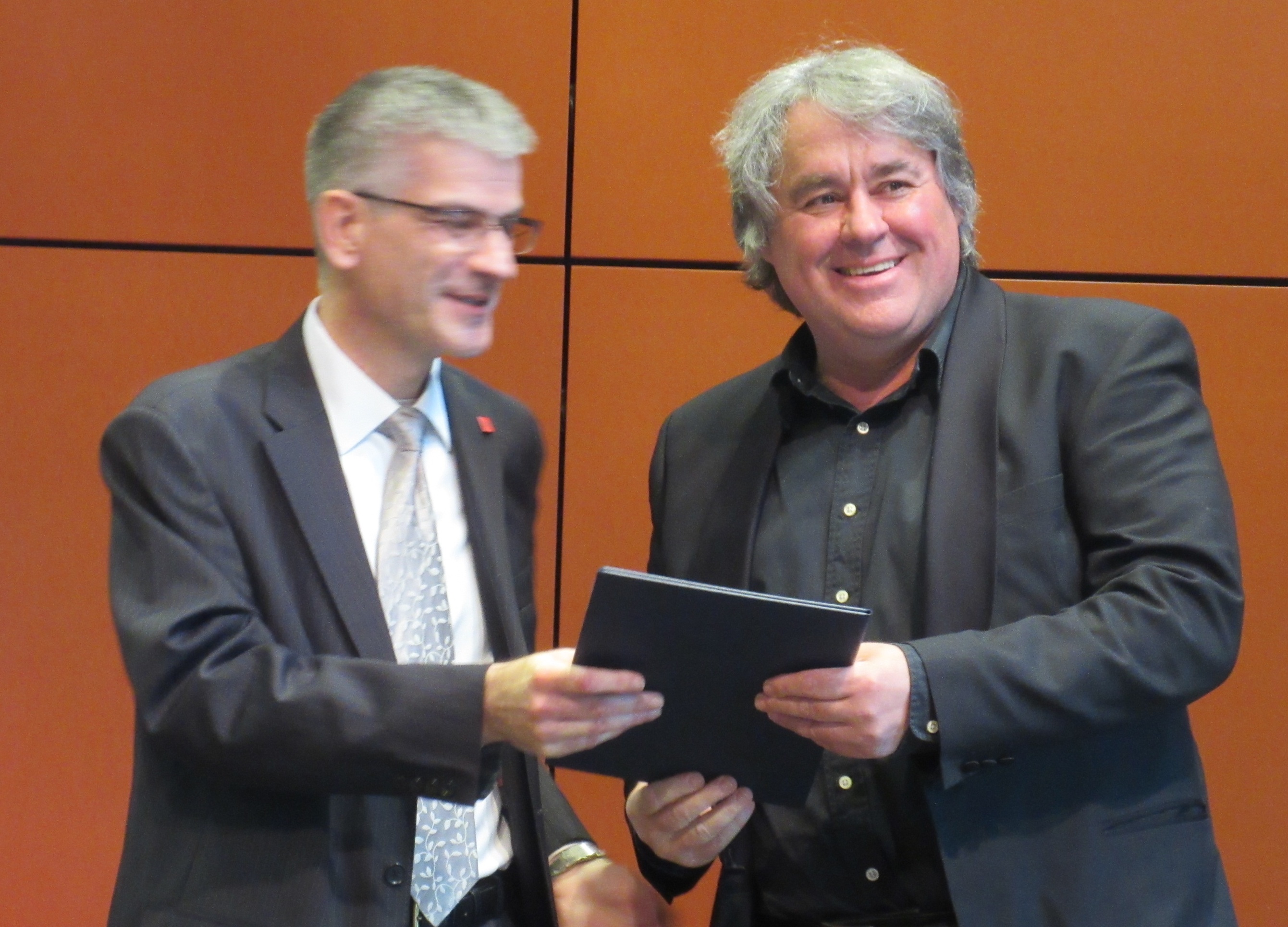 ::::Meine Bilder:GFK FEllowship an Peter 22.Mai Uni Mainz:GFK Feier 6.jpg