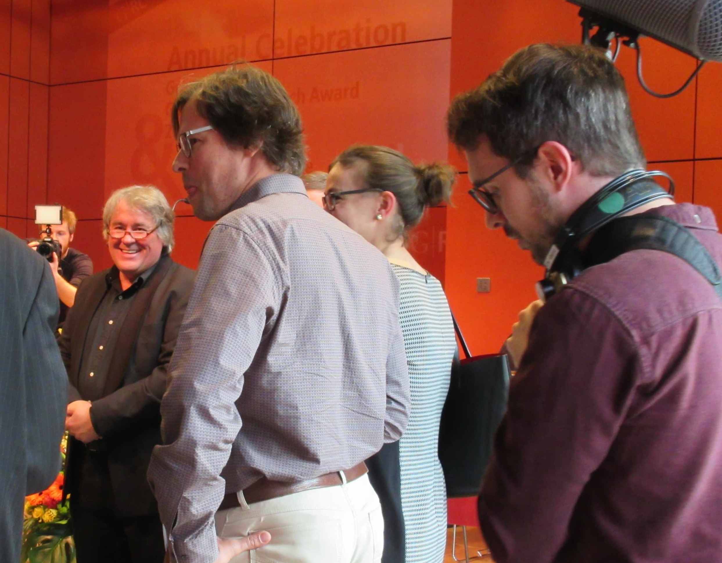 ::::Meine Bilder:GFK FEllowship an Peter  22.Mai Uni Mainz:GFK Feier 3.jpg